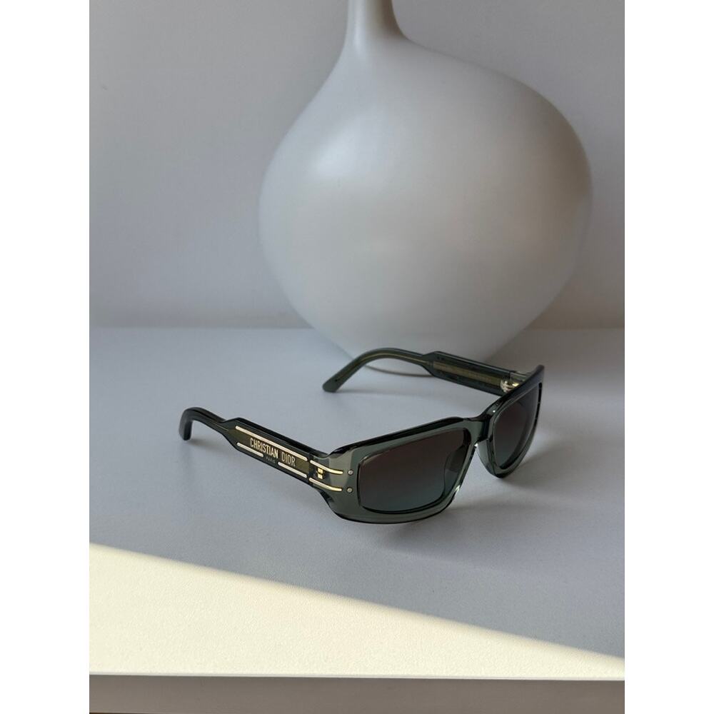 NEW Dior Signature S9U Slim Mask Sunglasses in Green - Picture 9 of 9